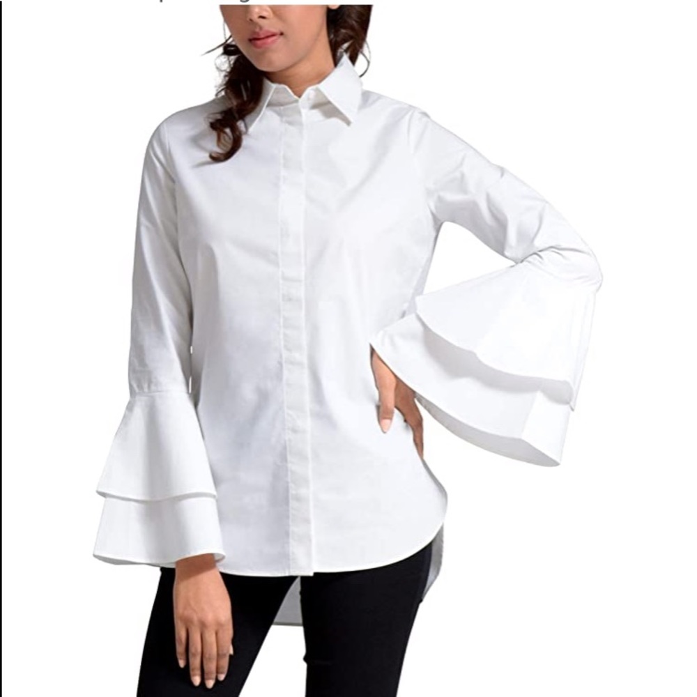 Women’s long sleeve bell sleeve top